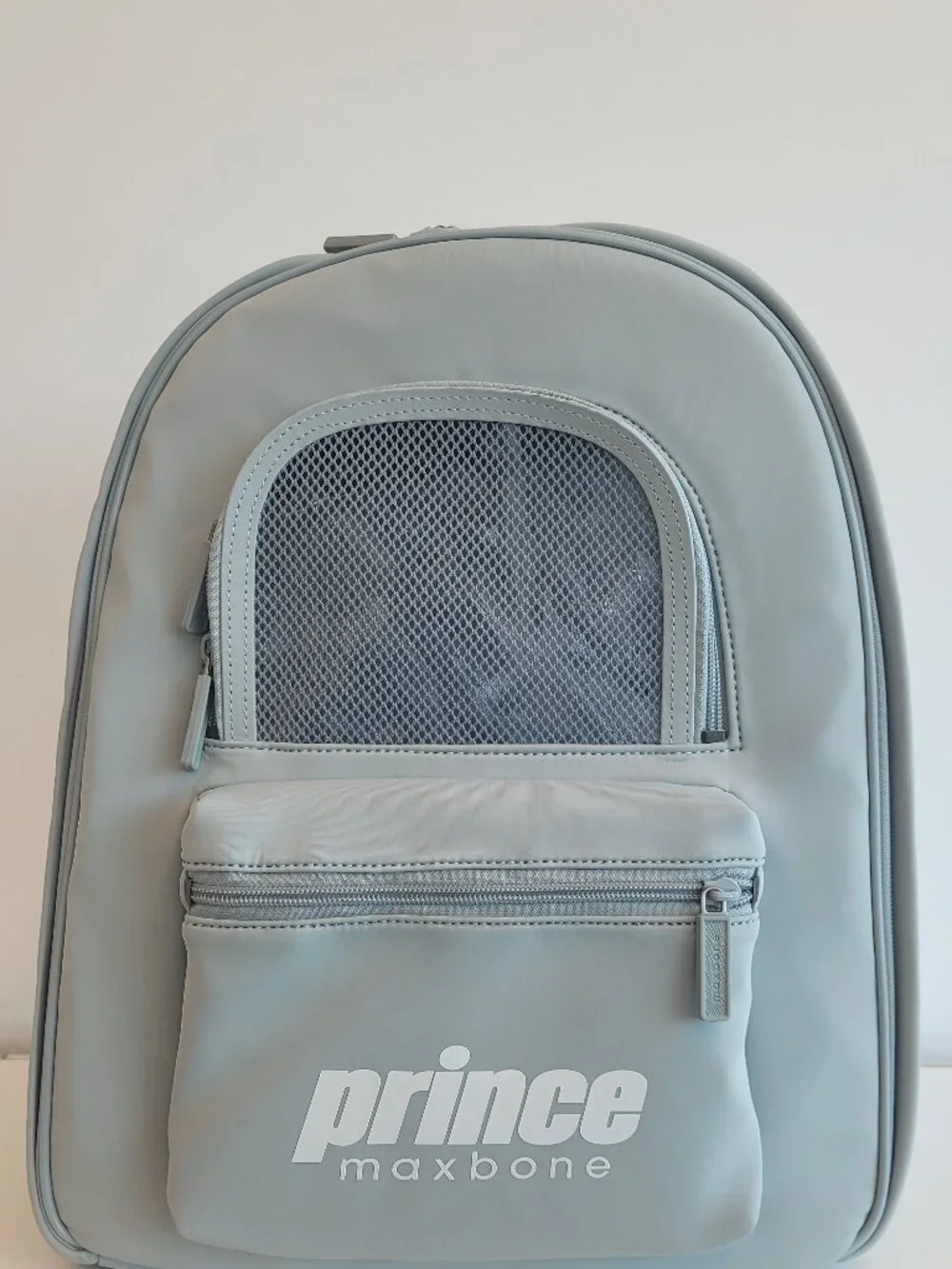 NWOT Prince x Maxbone Limited Edition Pet Carrier Backpack - Light Grey
